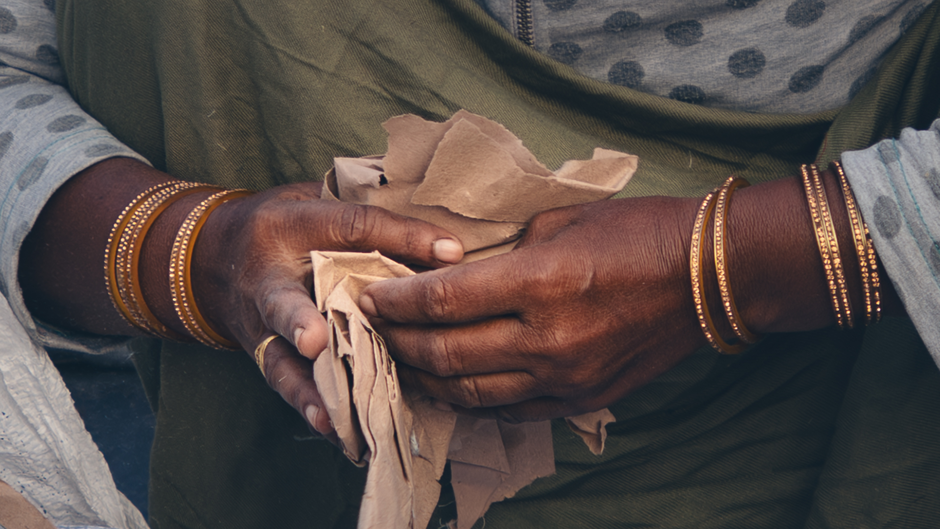 Hand crafted - Slum New Dehli